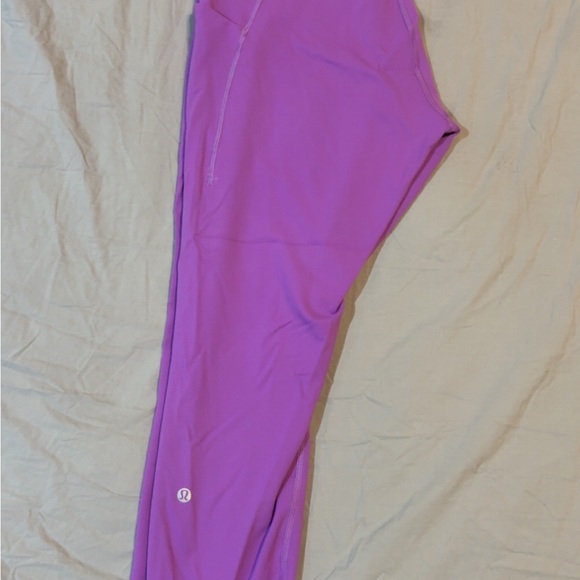 Lululemon - Wunder Train with Pockets, High-Waisted Leggings - Picture 4 of 4